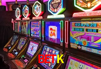 Página principal de BETK Casino con juegos en vivo y tragamonedas para México